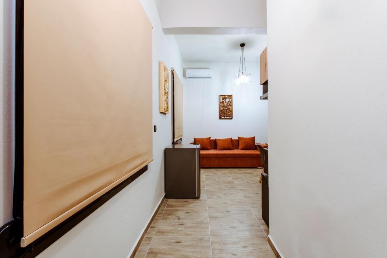 Krinis Houses Next The Old Harbour Chrissi Akti Chania Exterior foto