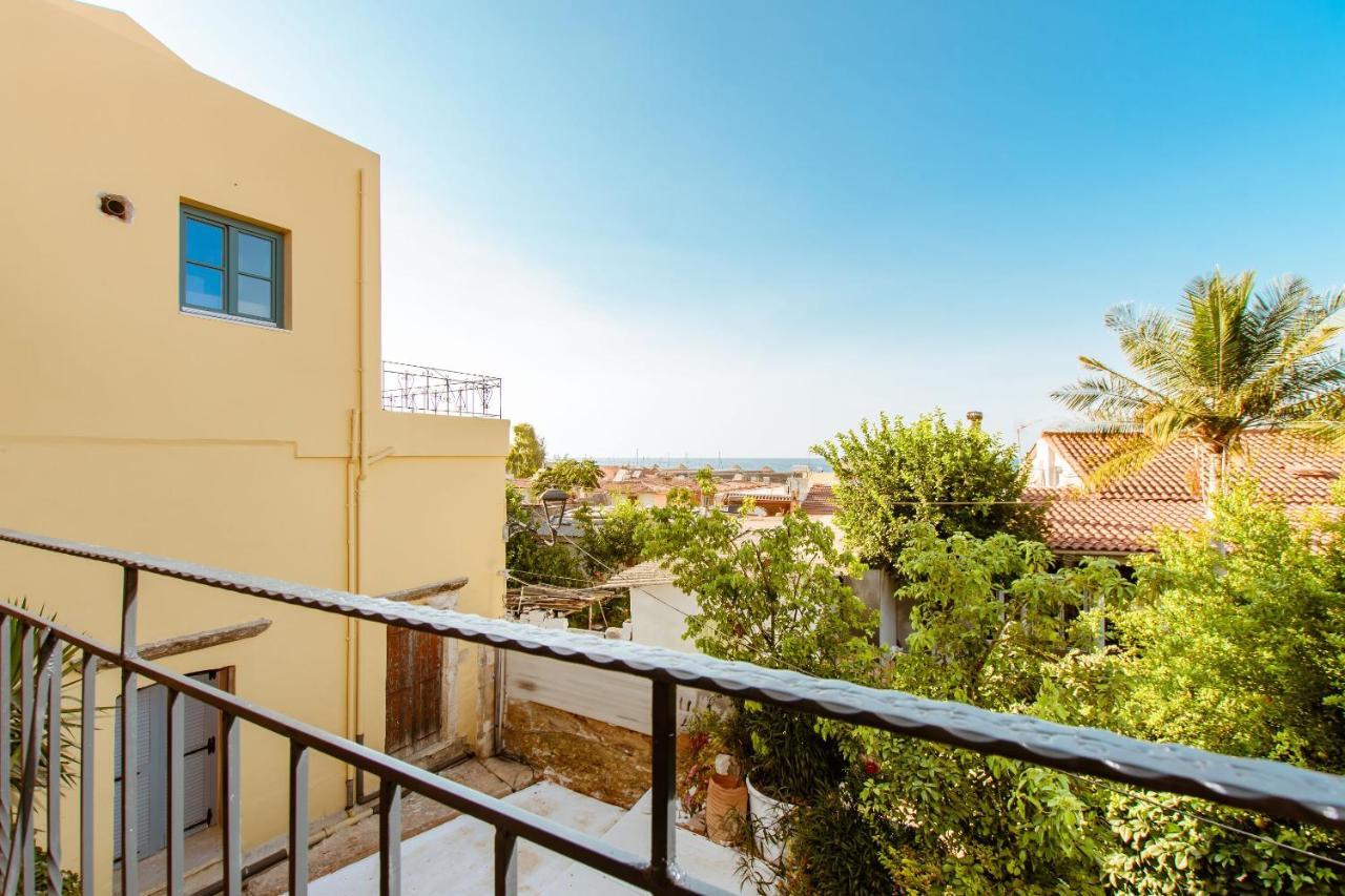 Krinis Houses Next The Old Harbour Chrissi Akti Chania Exterior foto