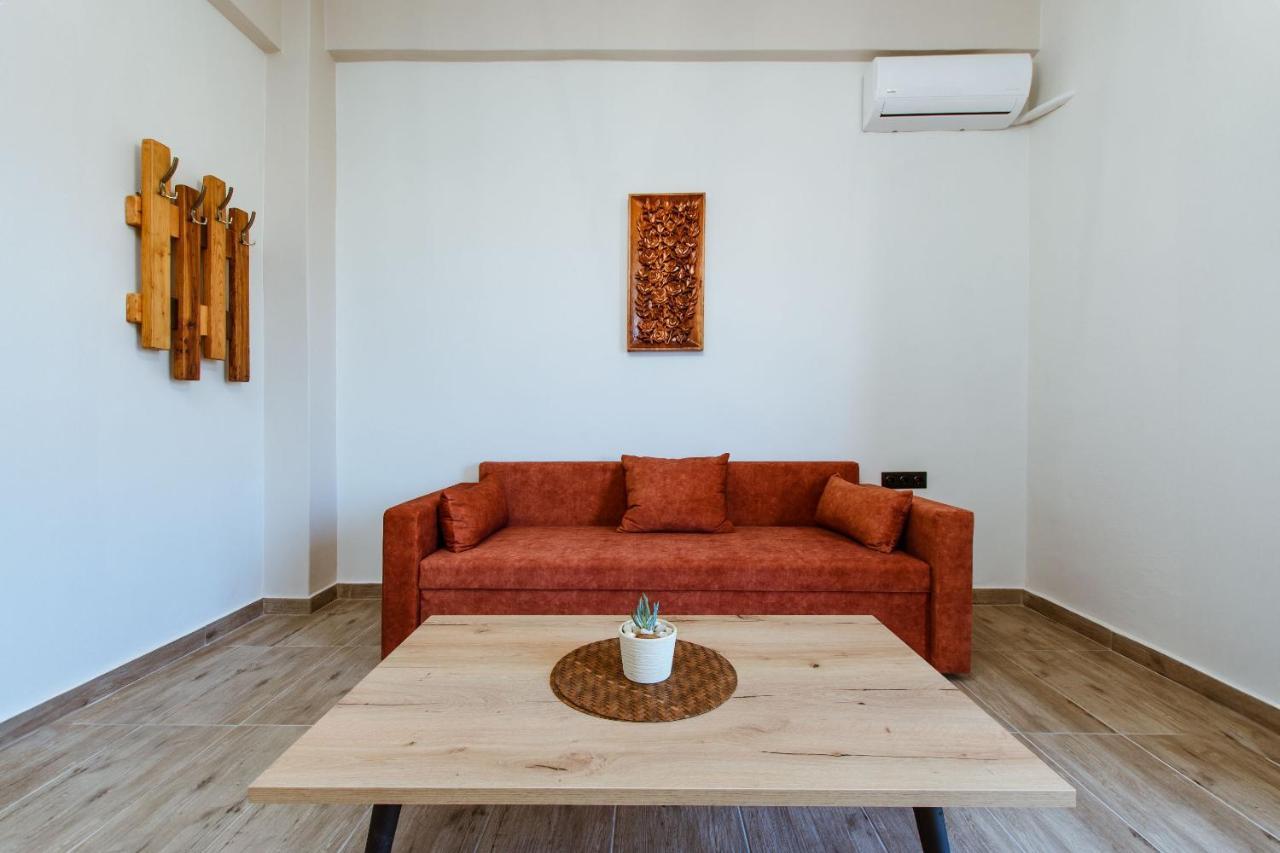 Krinis Houses Next The Old Harbour Chrissi Akti Chania Exterior foto